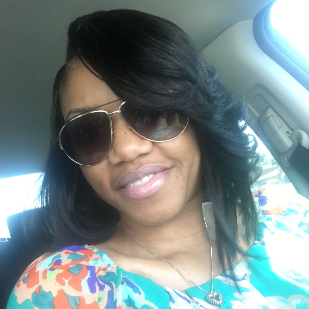 Meet your Posher, Carmen